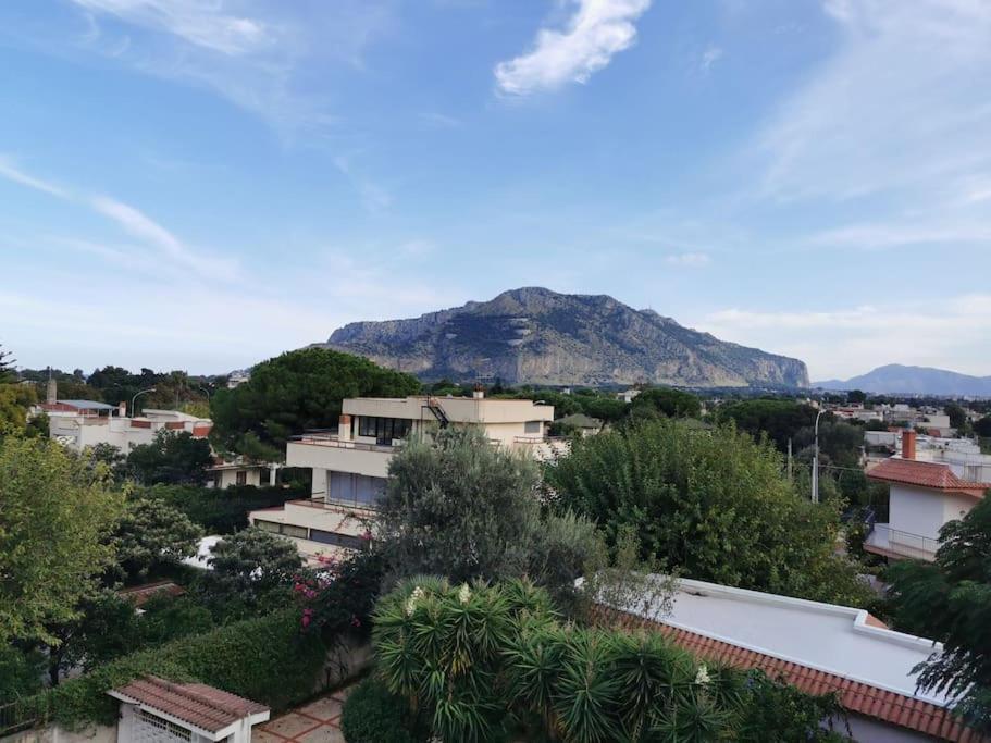 Villa Iris - Mondello パレルモ エクステリア 写真